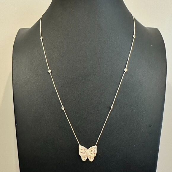 925 Sterling Silver Rose Gold Vermeil Butterfly CZ Pendant Station Necklace - Picture 2 of 5